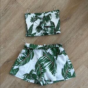 Tropical Leaf Print Women's Two Piece Set